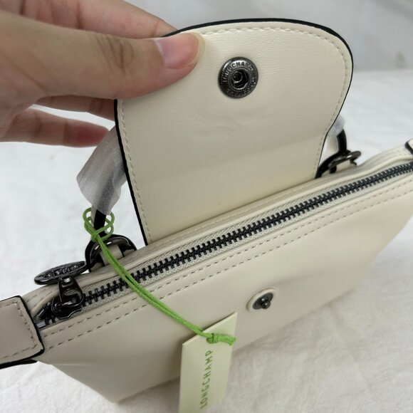 NWT LONGCHAMP LE PLIAGE XTRA XS POUCH - Picture 2 of 9